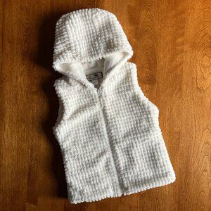 Widgeon faux fur cozy vest 6X